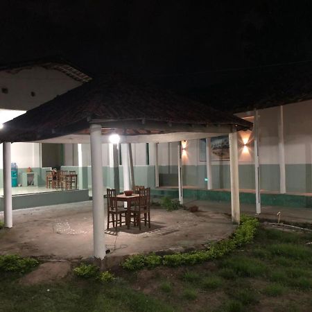 Soure Hotel Buitenkant foto